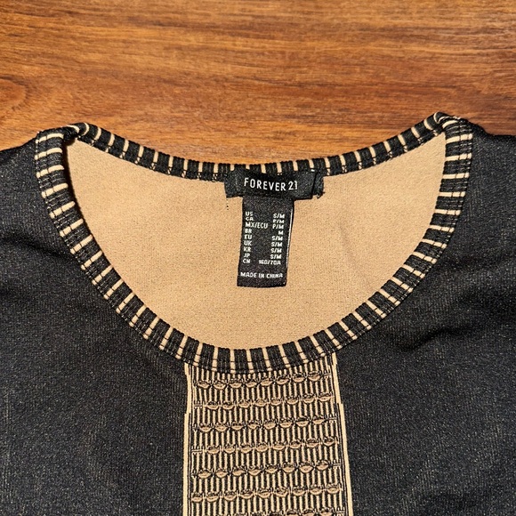 H&M Cropped Athletic Tank - Picture 2 of 3